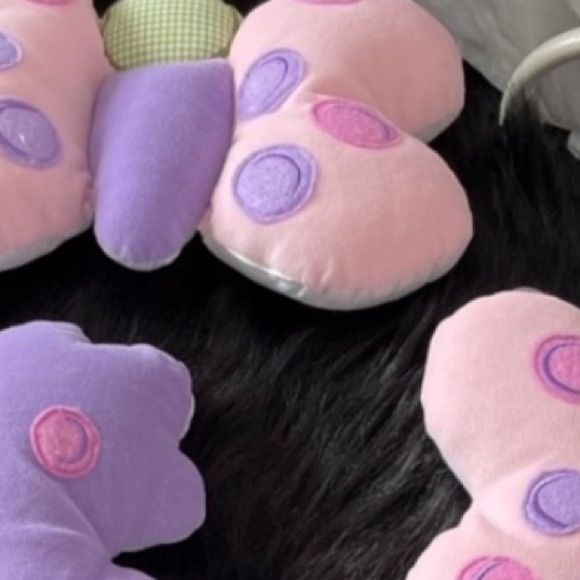 VELOUR Set of Plush Pink & Purple Butterflies Room Decorations - Picture 9 of 9